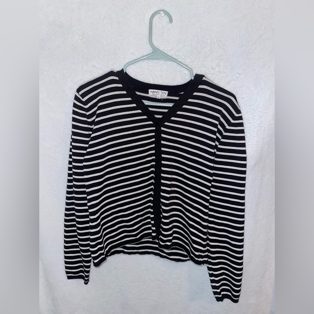 BLACK + WHITE STRIPED SWEATER